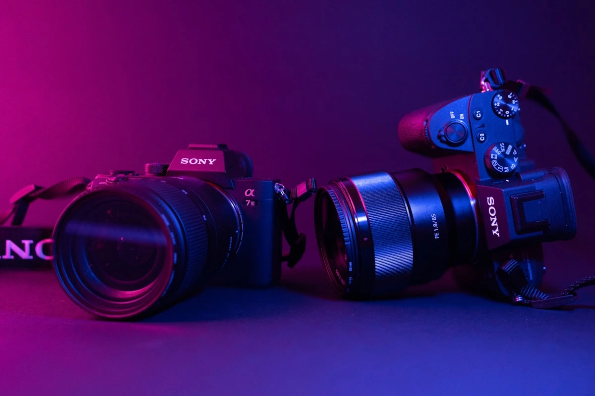 Sony Alpha 7 III — equipamento RAW Studio